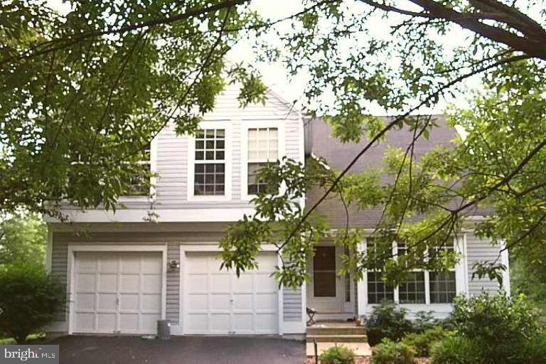 FOX RIDGE - Residential Lease