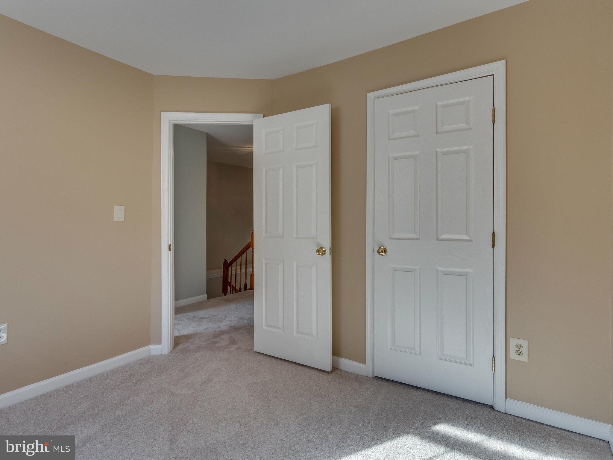 WOODSTONE - Residential