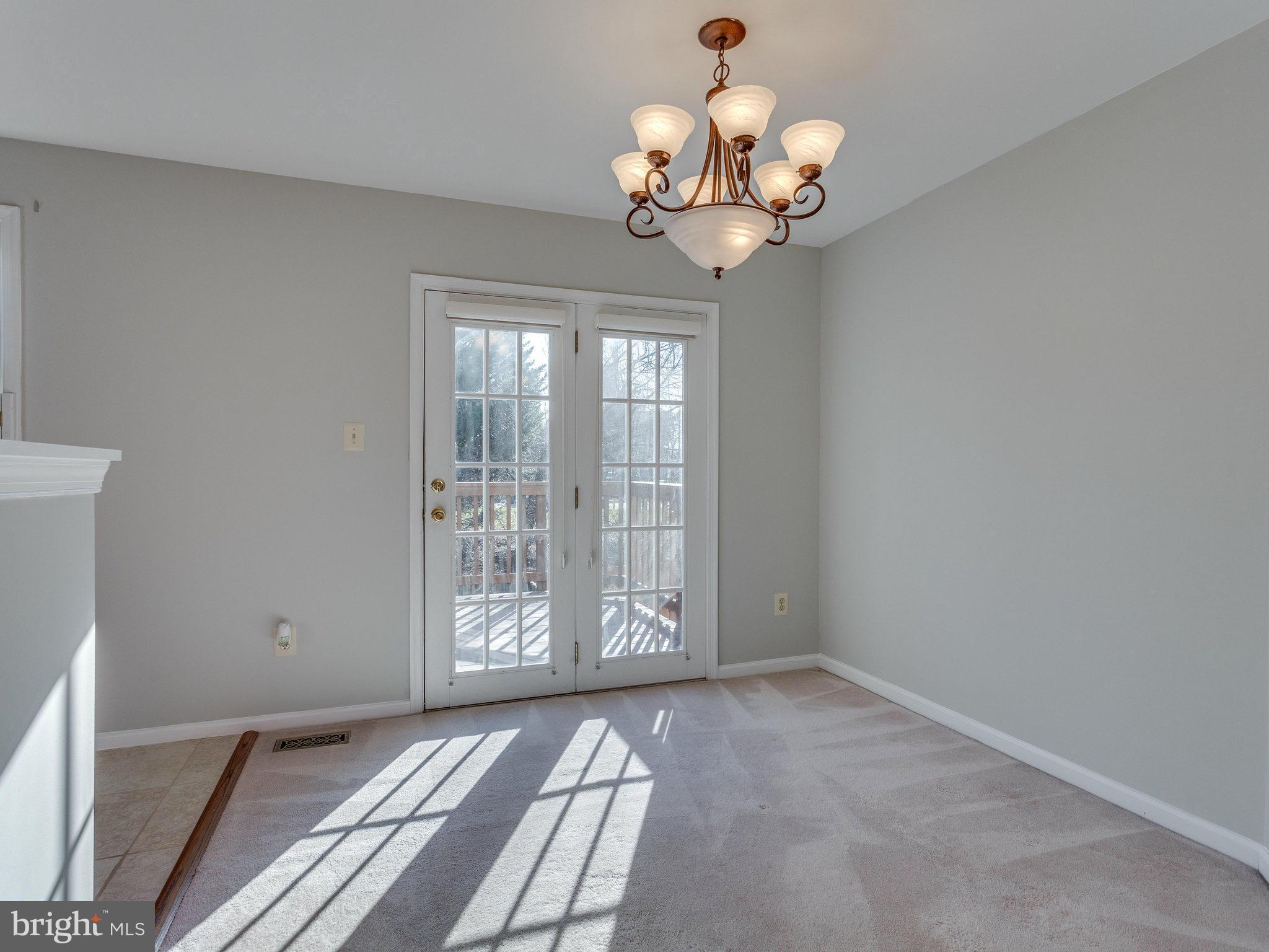 WOODSTONE - Residential