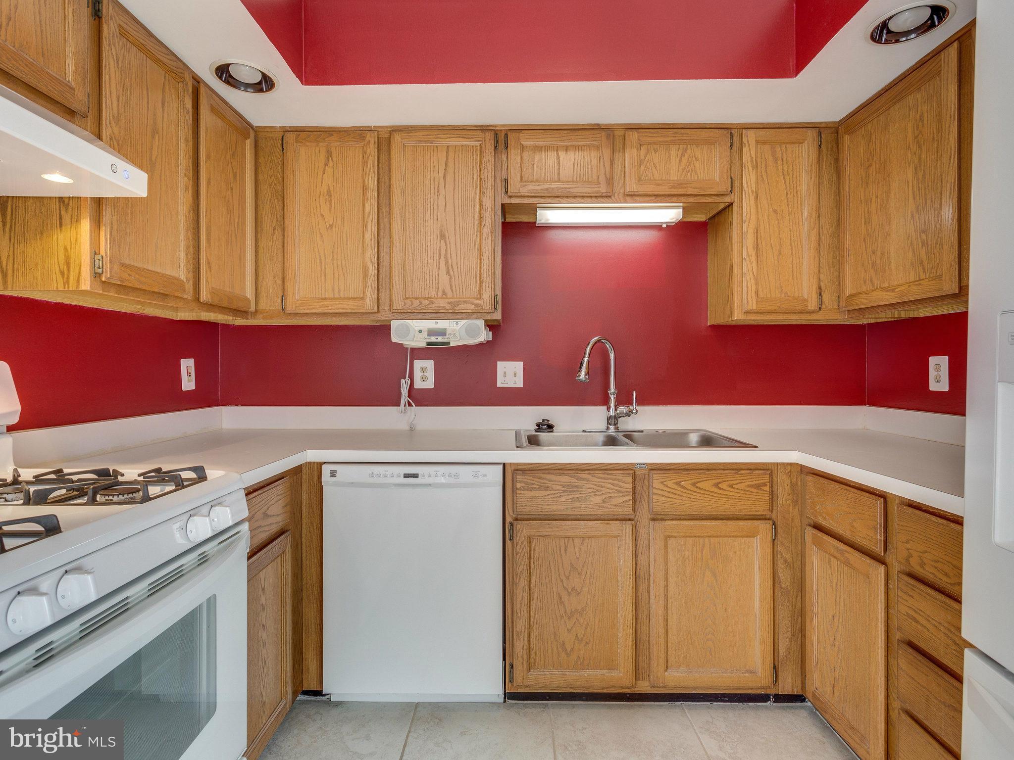 WOODSTONE - Residential