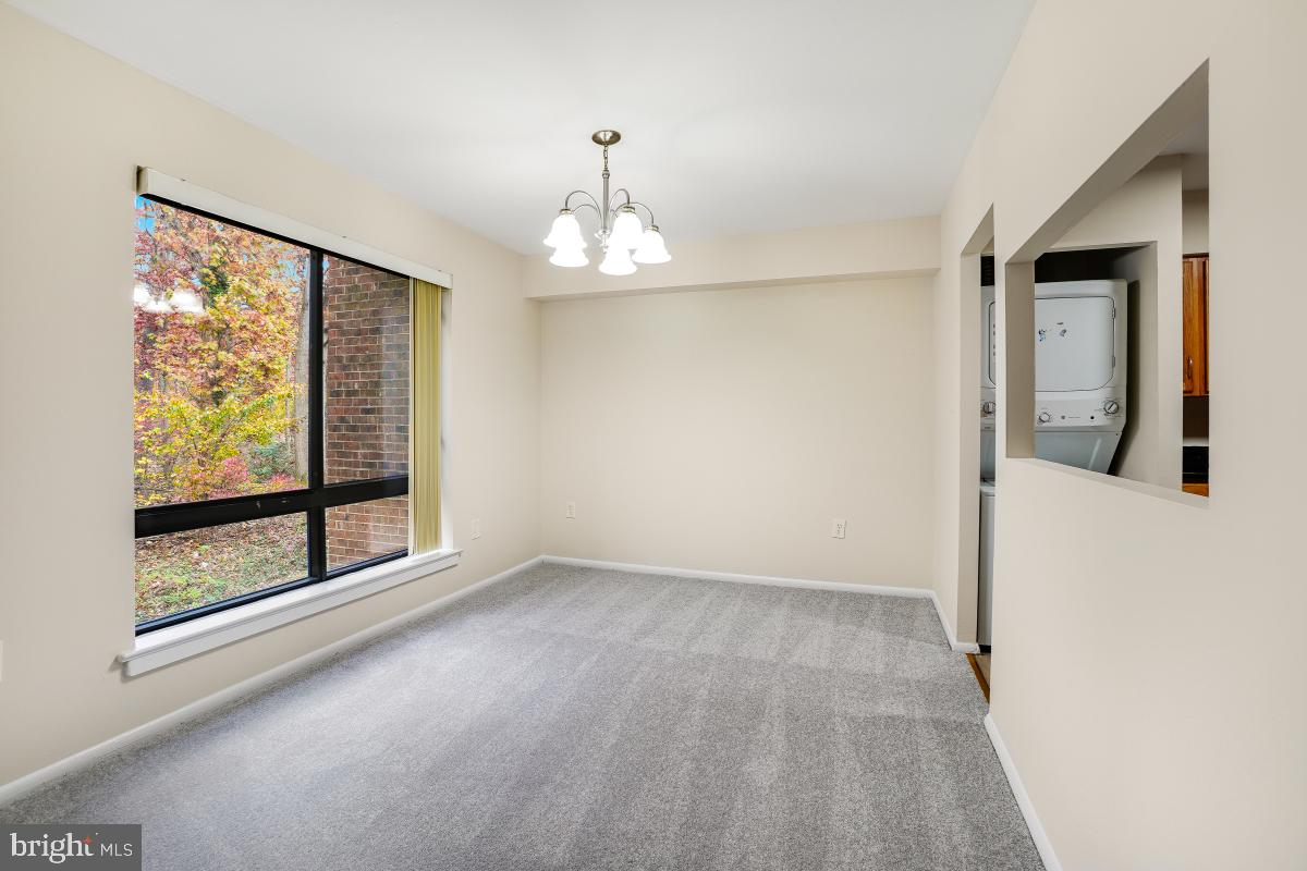 CHELSEA WOODS CONDO - Residential