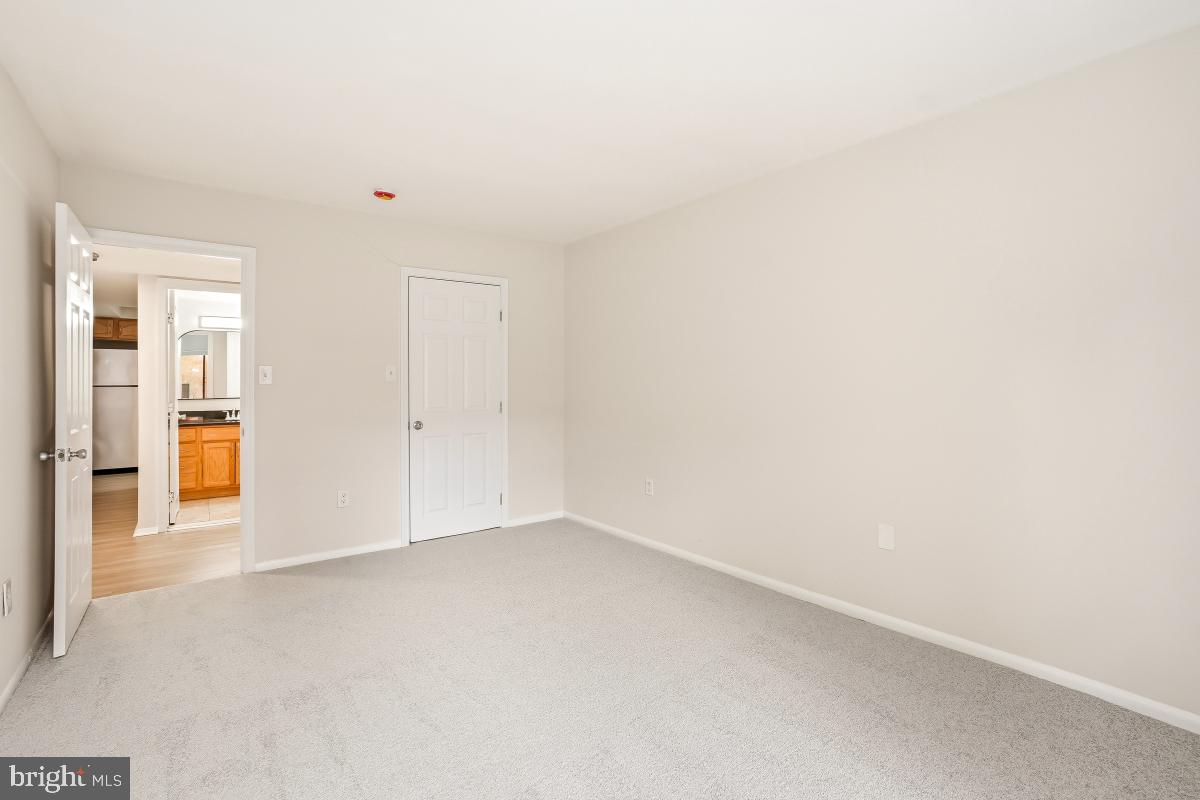 CHELSEA WOODS CONDO - Residential