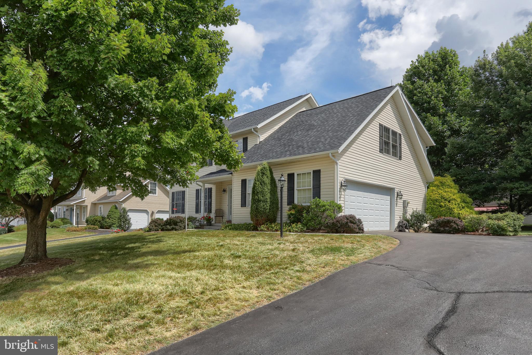 16 BARBERRY LANE