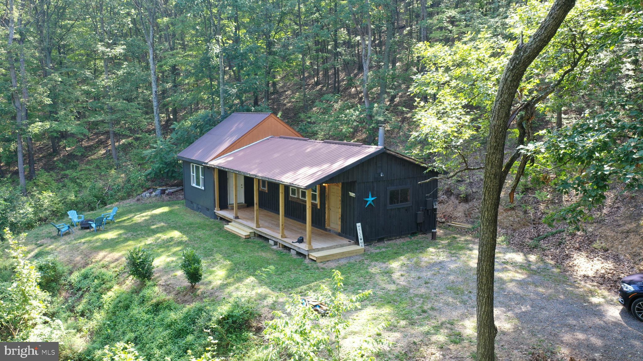 LAKE FERNDALE - Residential