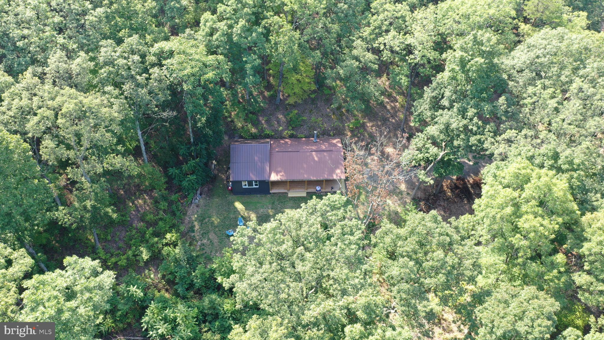 LAKE FERNDALE - Residential