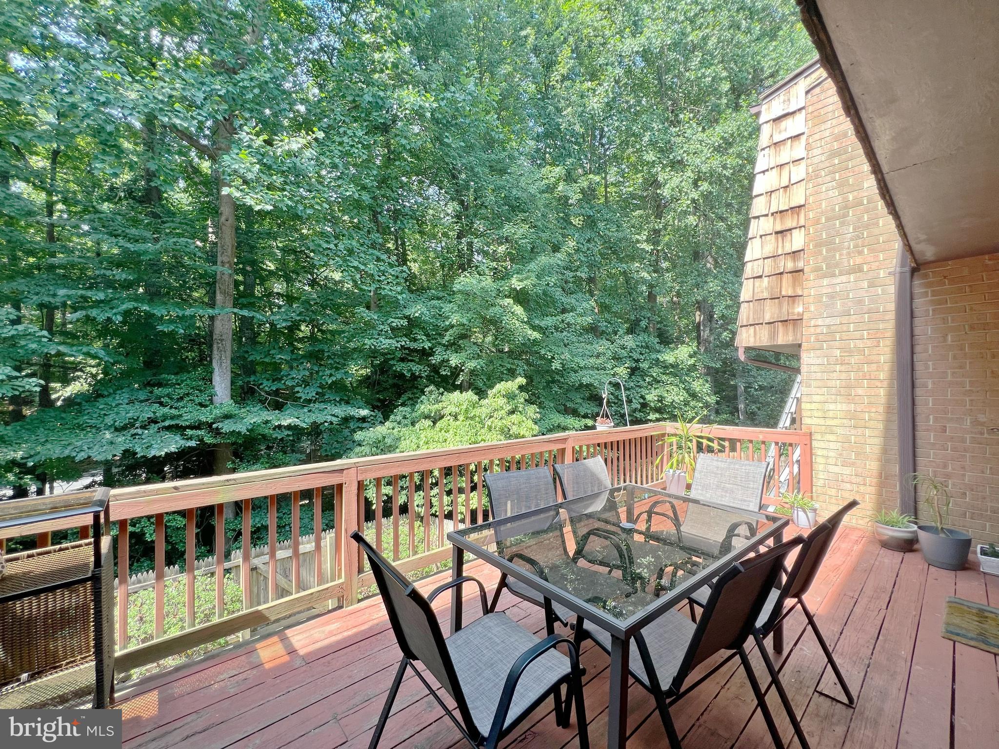 INVERNESS FOREST - Residential Lease