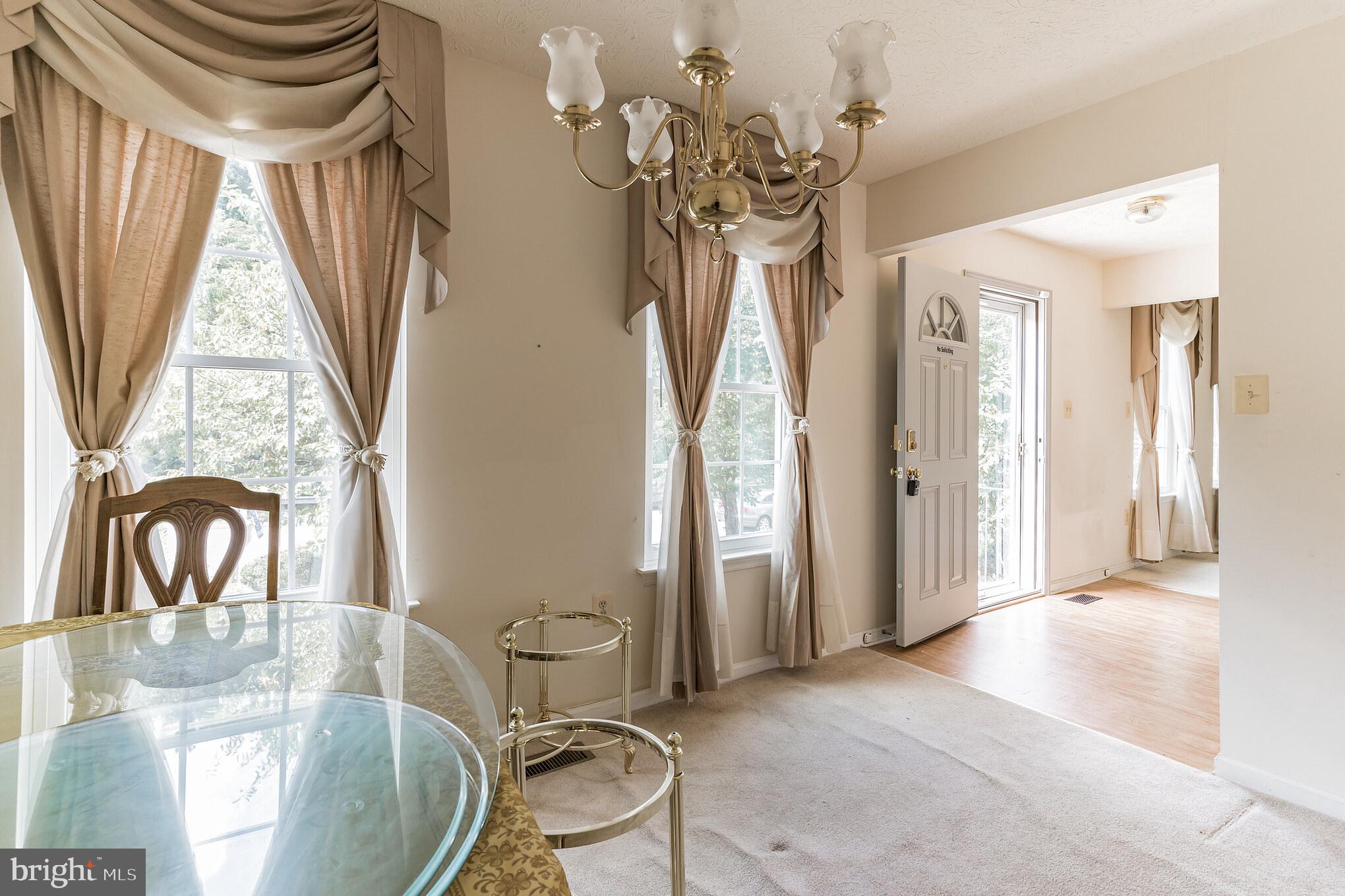 SOUTH HAMPTON SUB - Residential