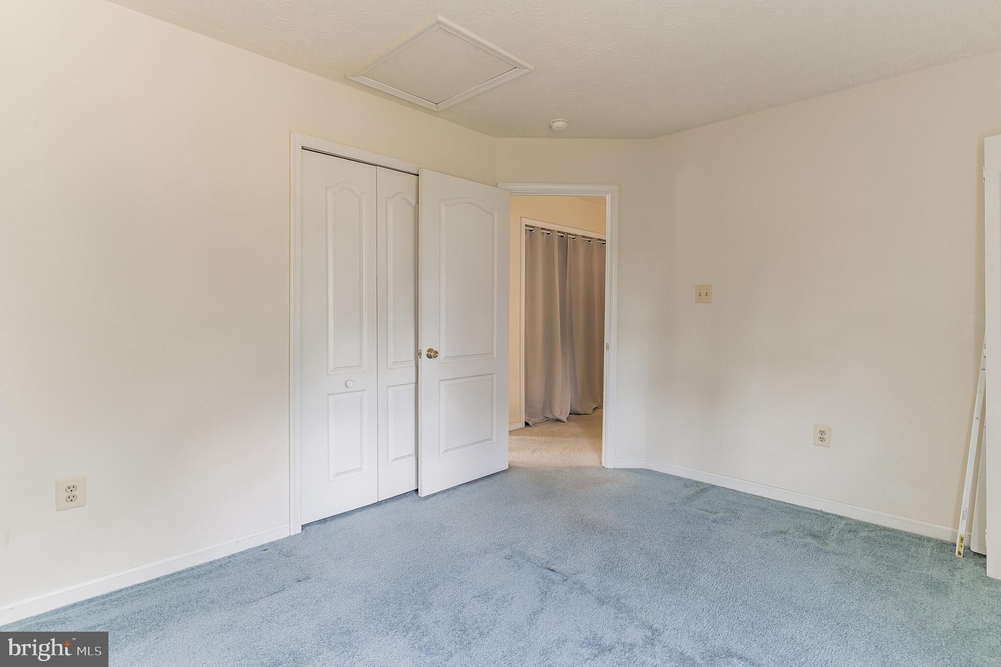 SOUTH HAMPTON SUB - Residential