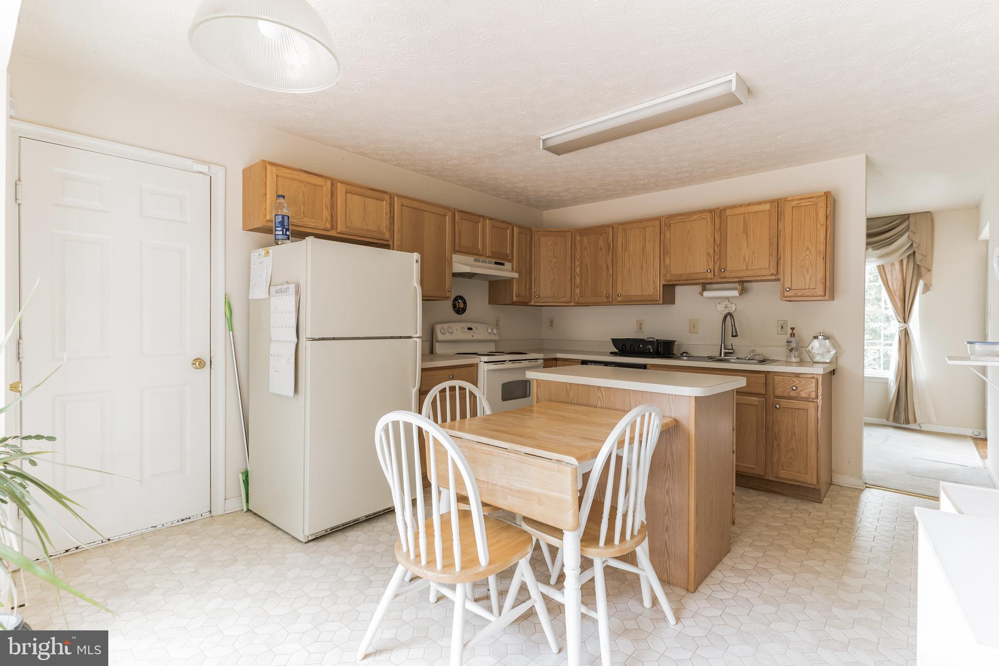 SOUTH HAMPTON SUB - Residential