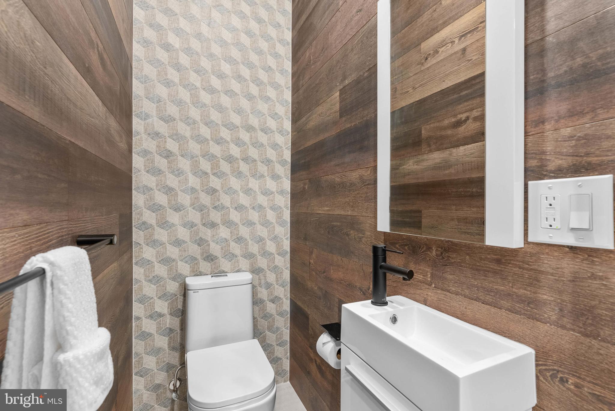 OLDE KENSINGTON - Residential