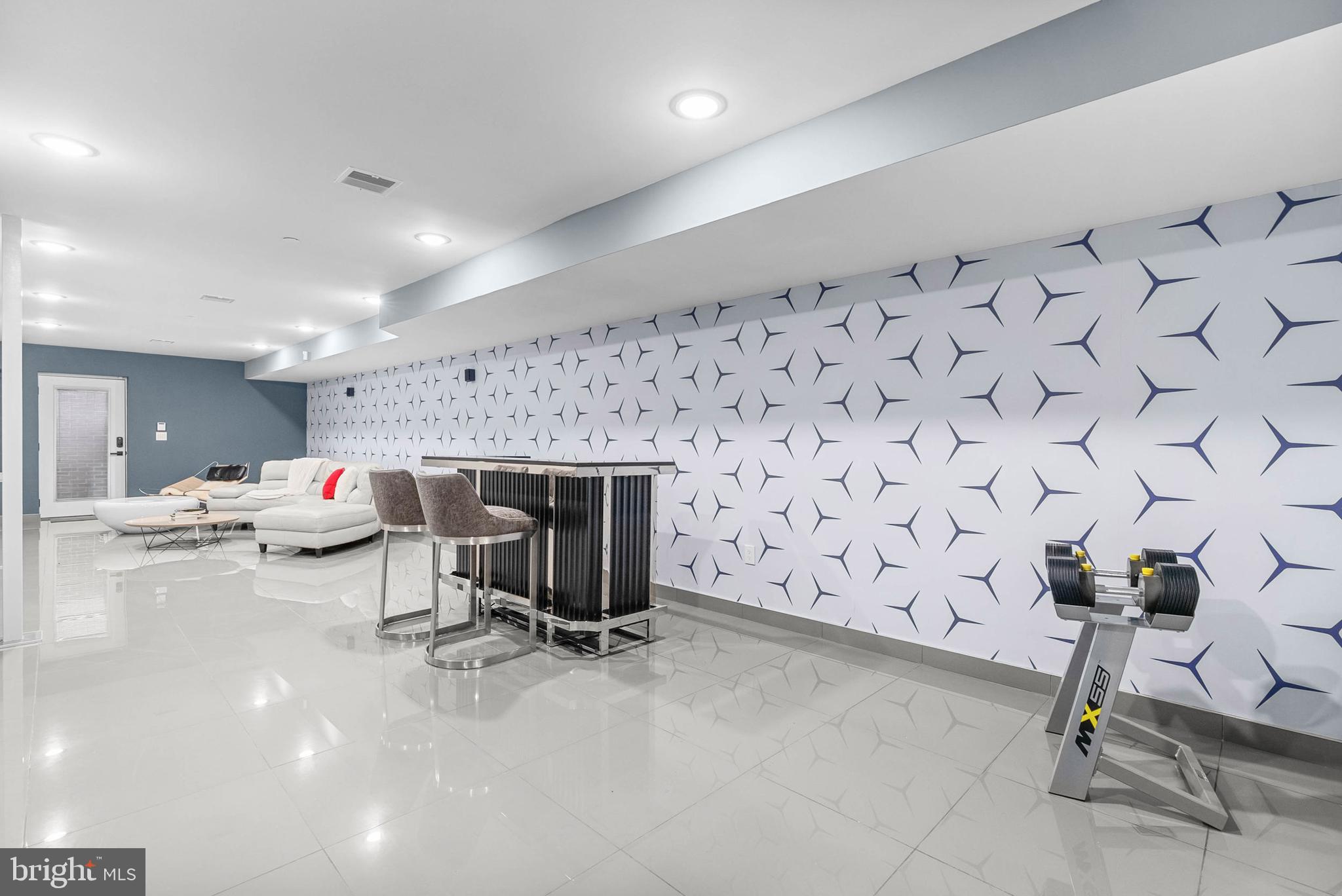 OLDE KENSINGTON - Residential