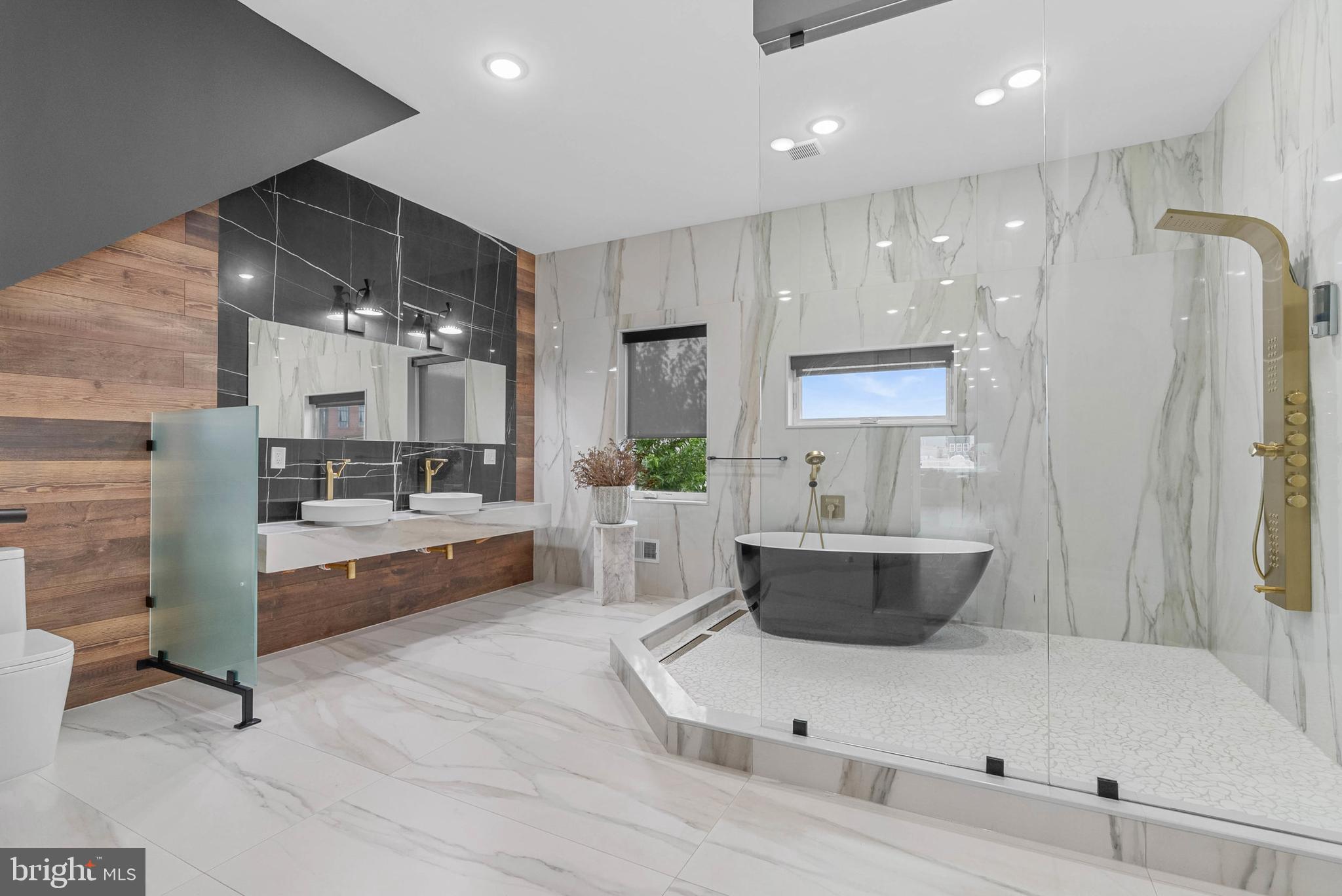 OLDE KENSINGTON - Residential