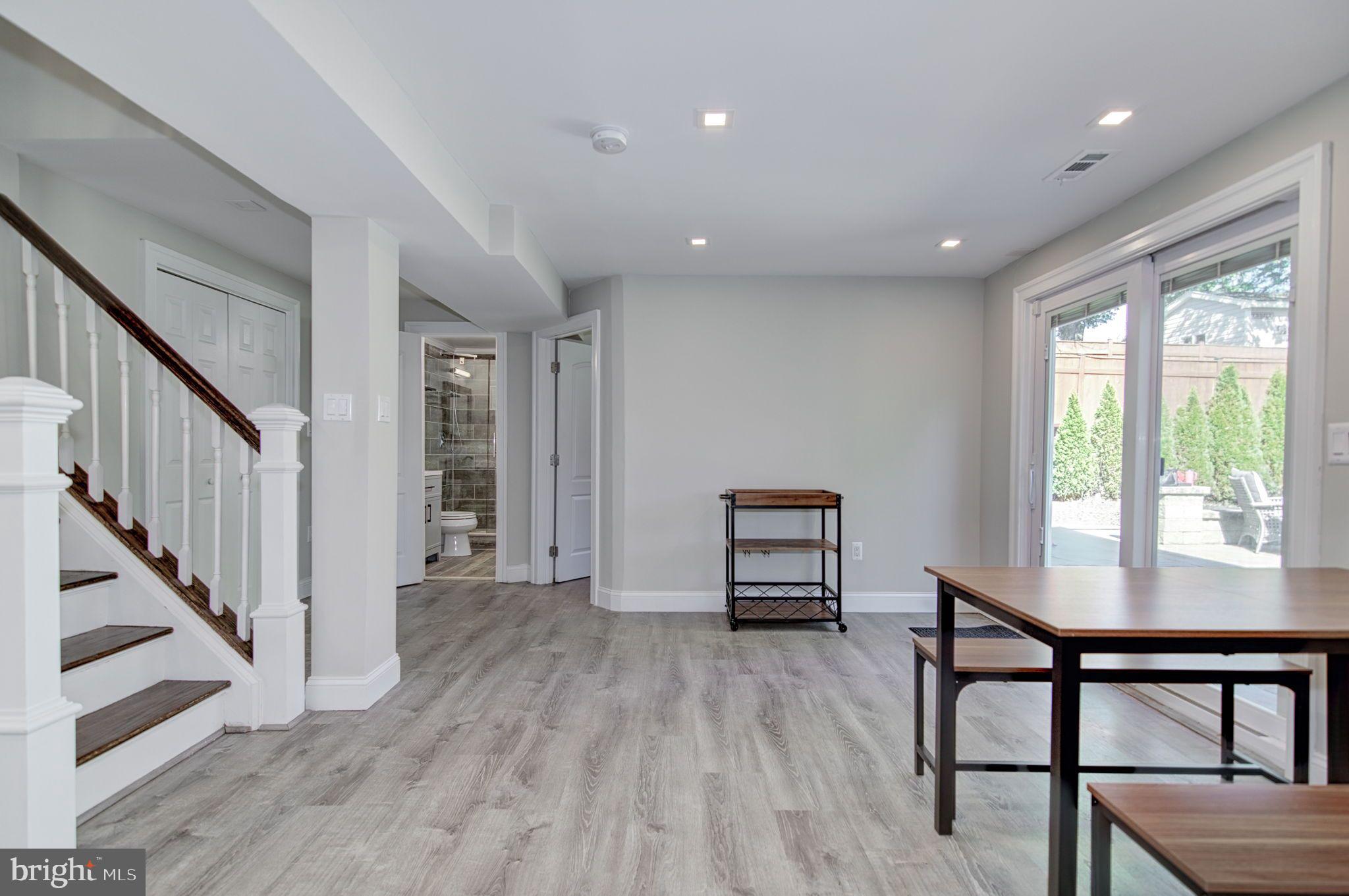 DALE CITY - Residential