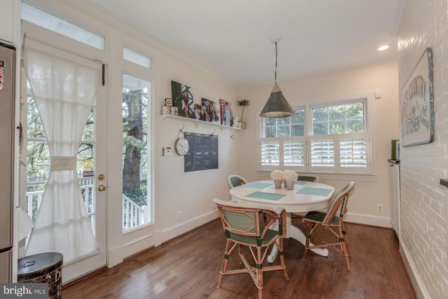 CHEVY CHASE - Residential