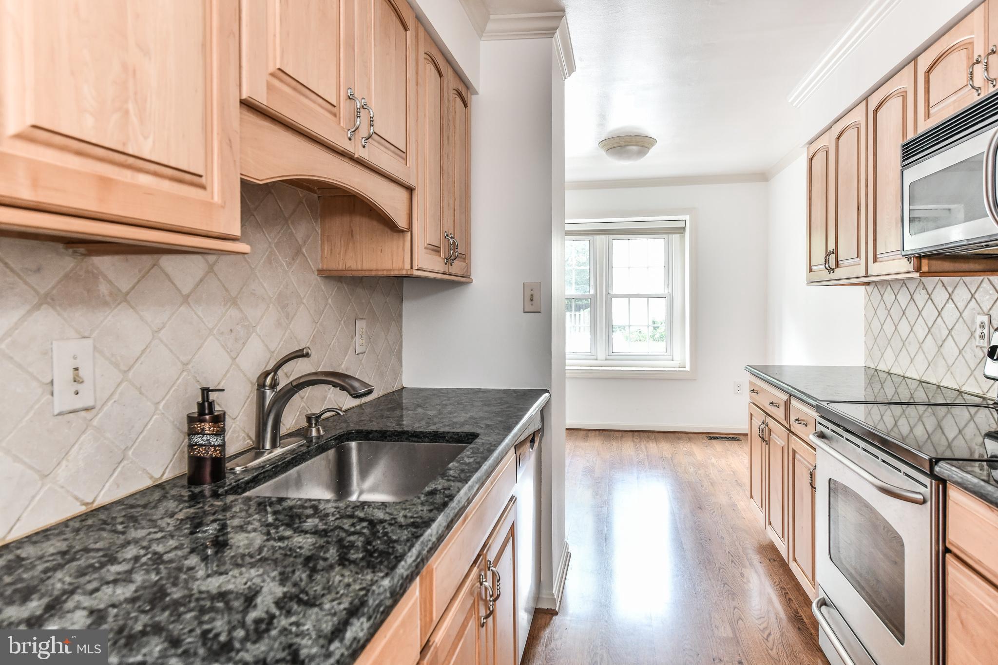 WATERFORD - Residential Lease