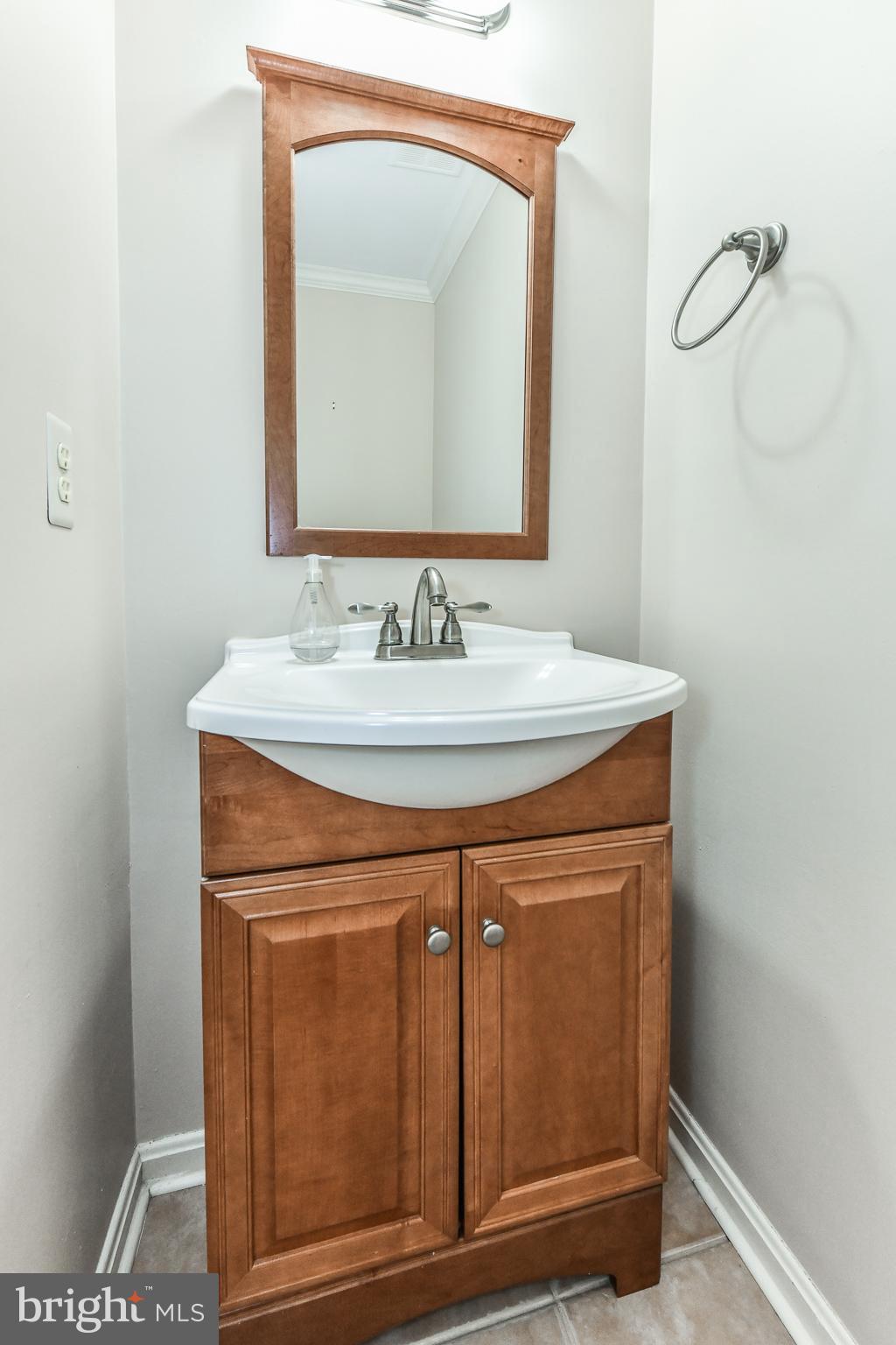 WATERFORD - Residential Lease