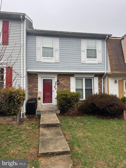 Townhouse For Sale - 2819 Mueserbush Court<br/> LANHAM, MD 20706