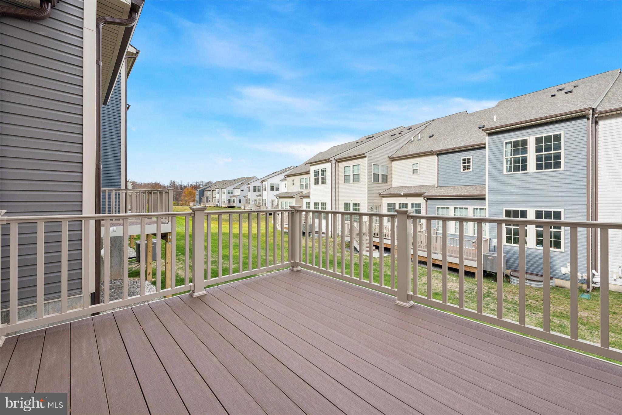 SPRING LAKE - Residential Lease