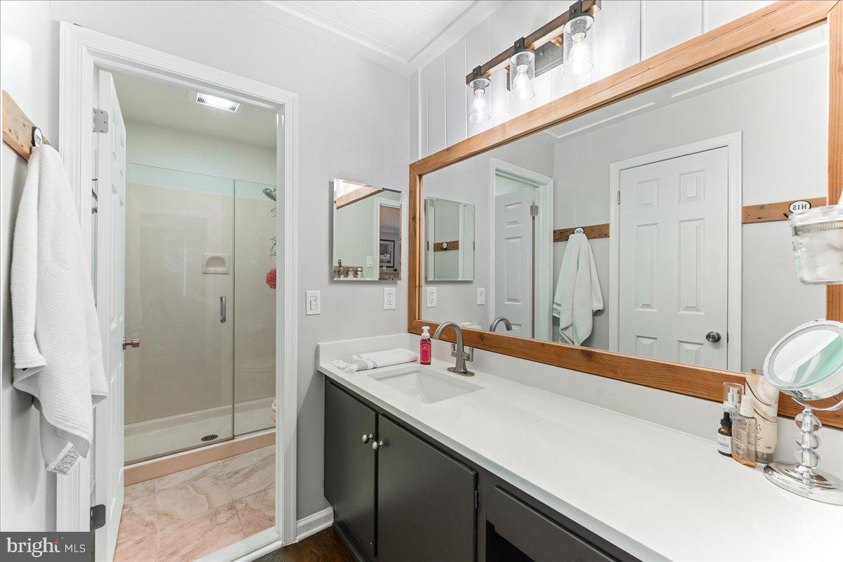 WILLOWMERE - Residential