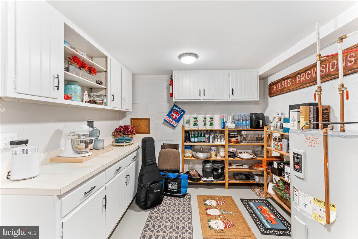 WILLOWMERE - Residential