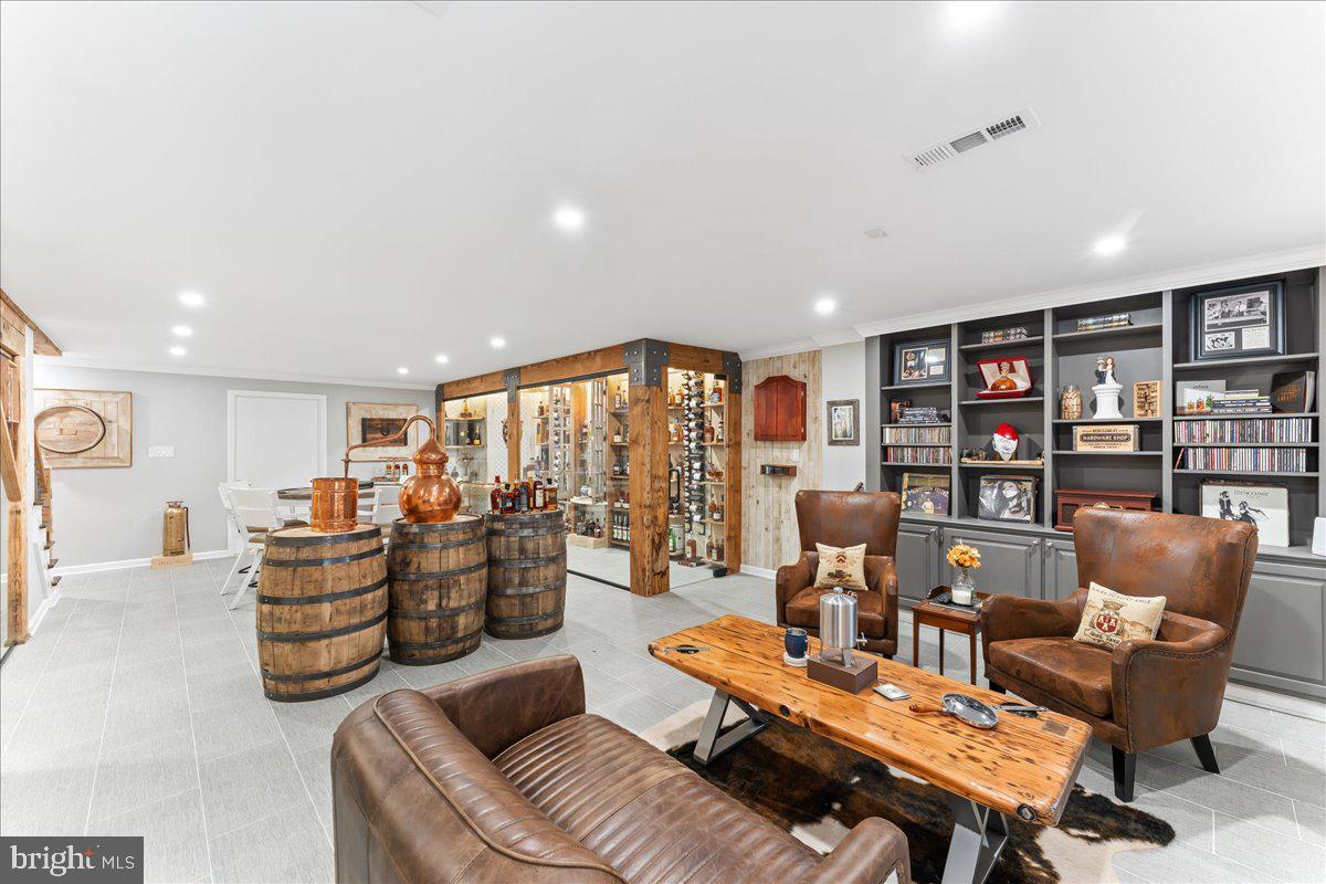 WILLOWMERE - Residential