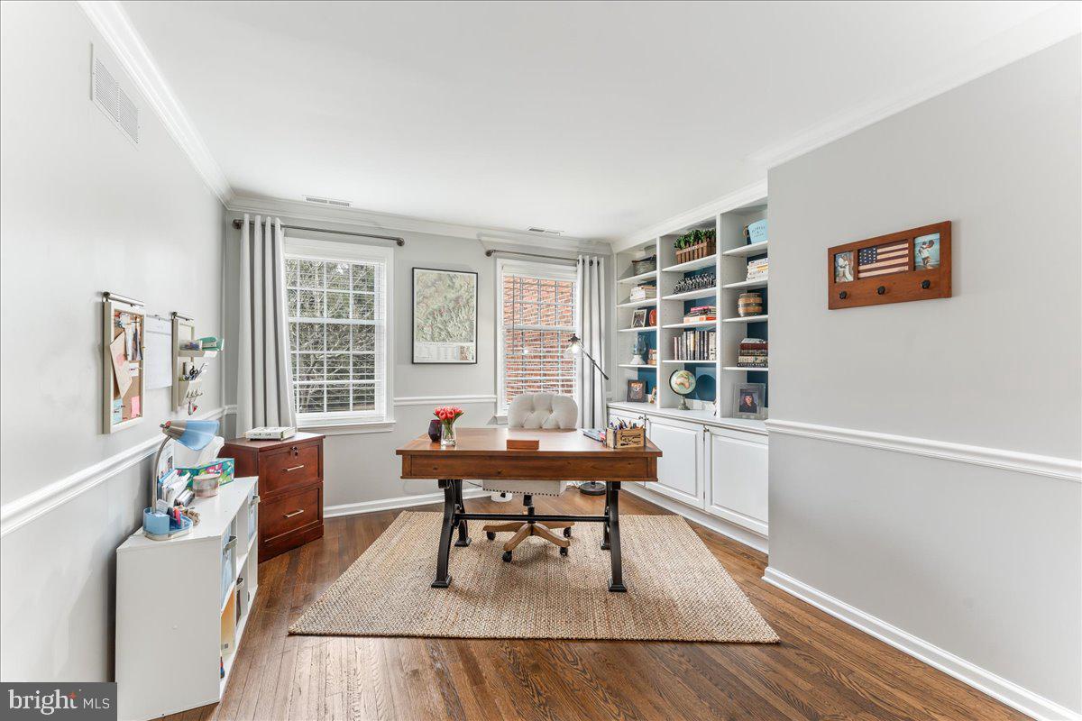 WILLOWMERE - Residential