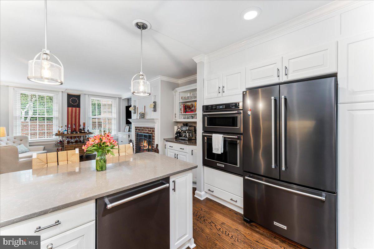 WILLOWMERE - Residential