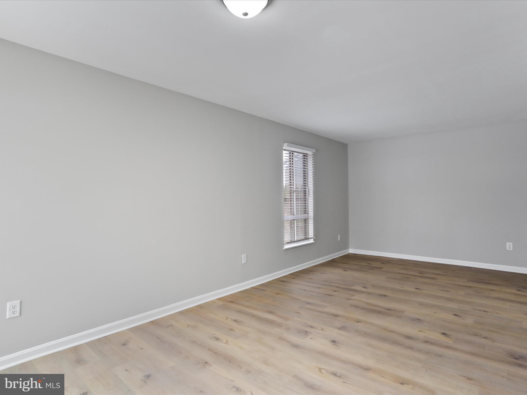 LAYTONIA - Residential