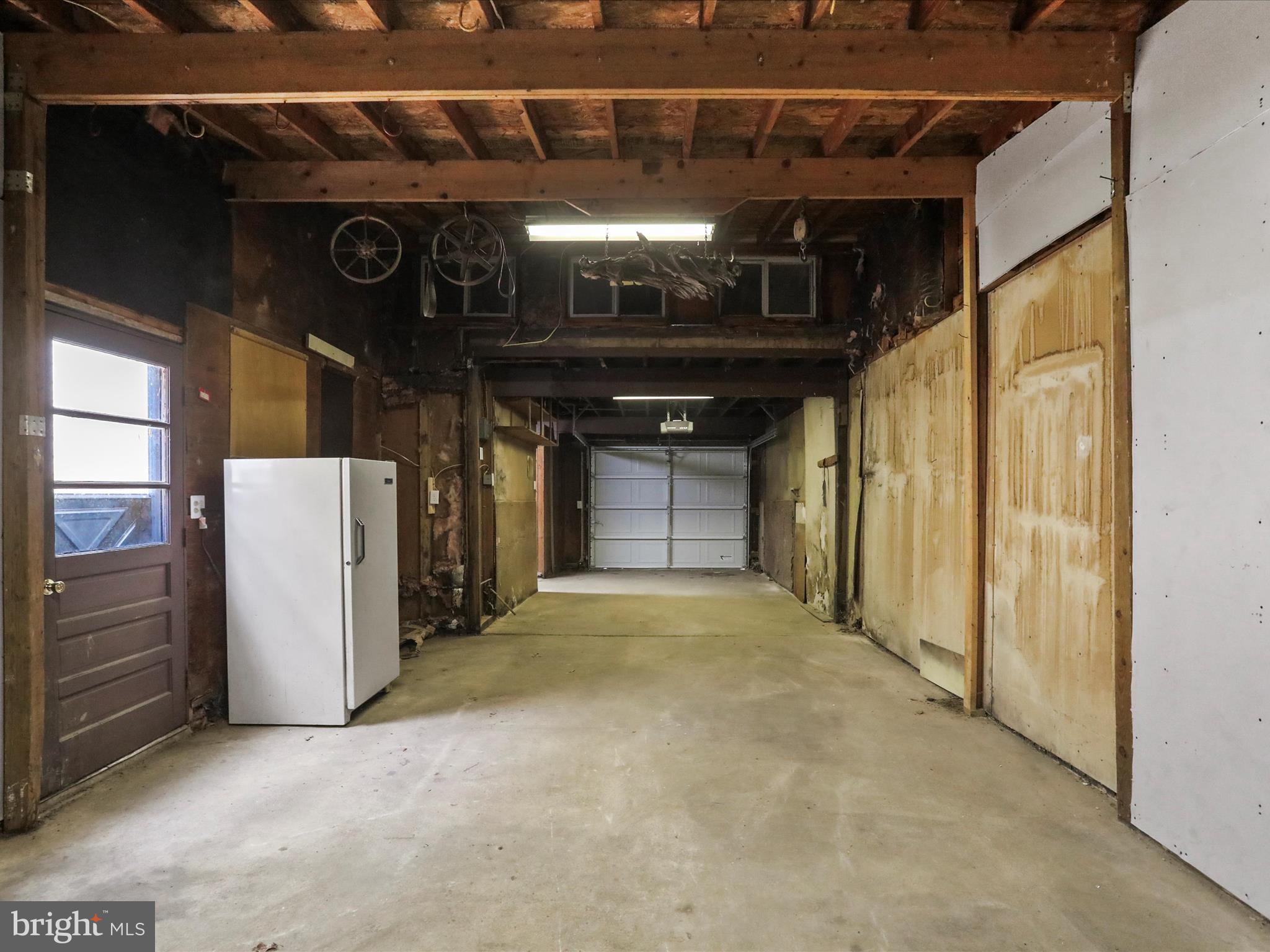 LAYTONIA - Residential