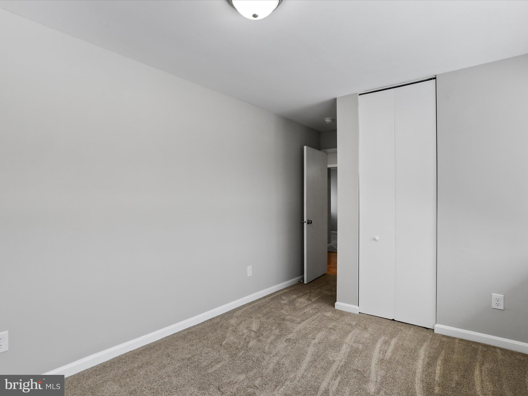 LAYTONIA - Residential