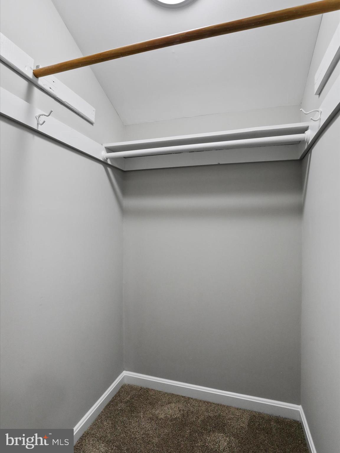 LAYTONIA - Residential