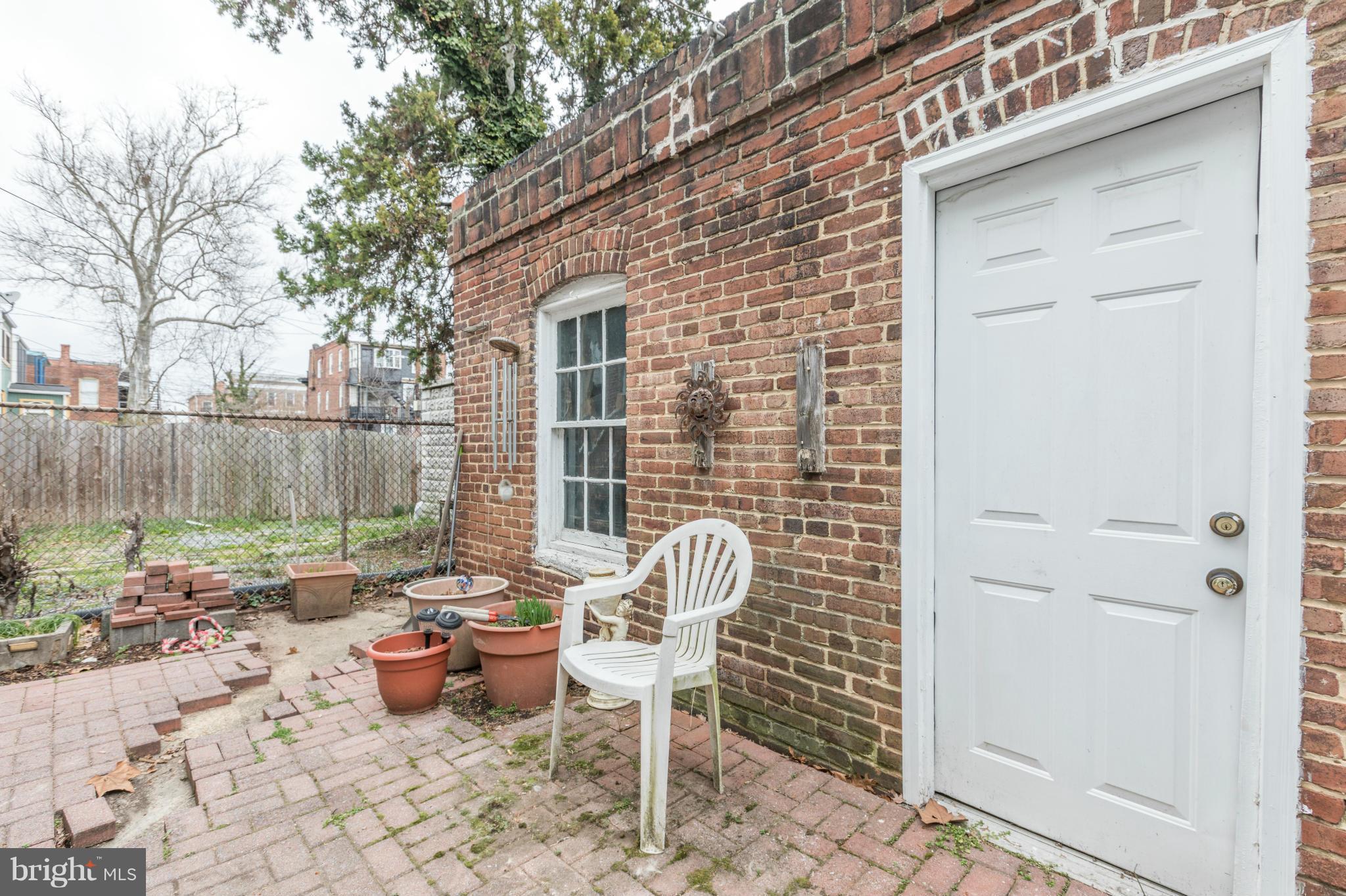 CHARLES VILLAGE - Residential