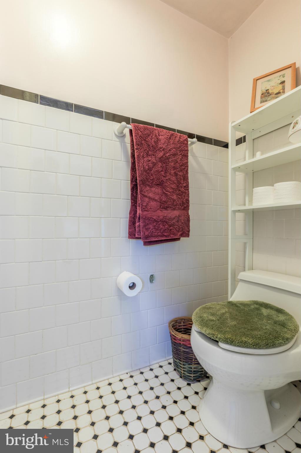 CHARLES VILLAGE - Residential