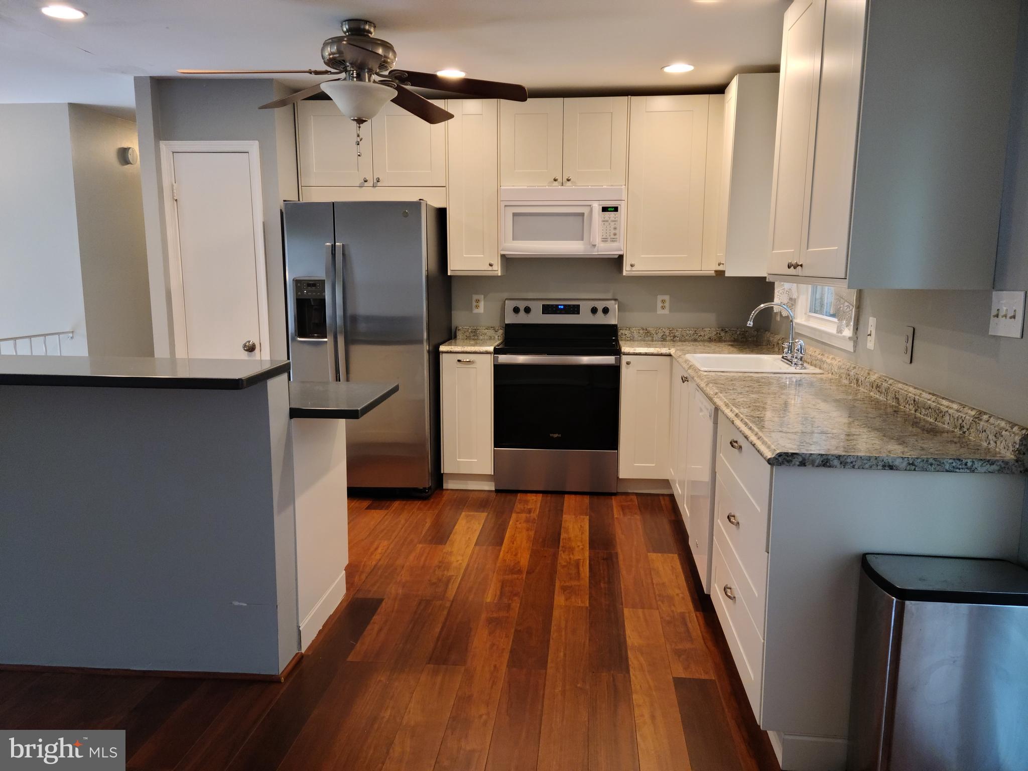 LAKE RIDGE - ANTIETAM - Residential Lease