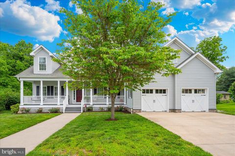 19711 BEALL STREET POOLESVILLE MD 20837