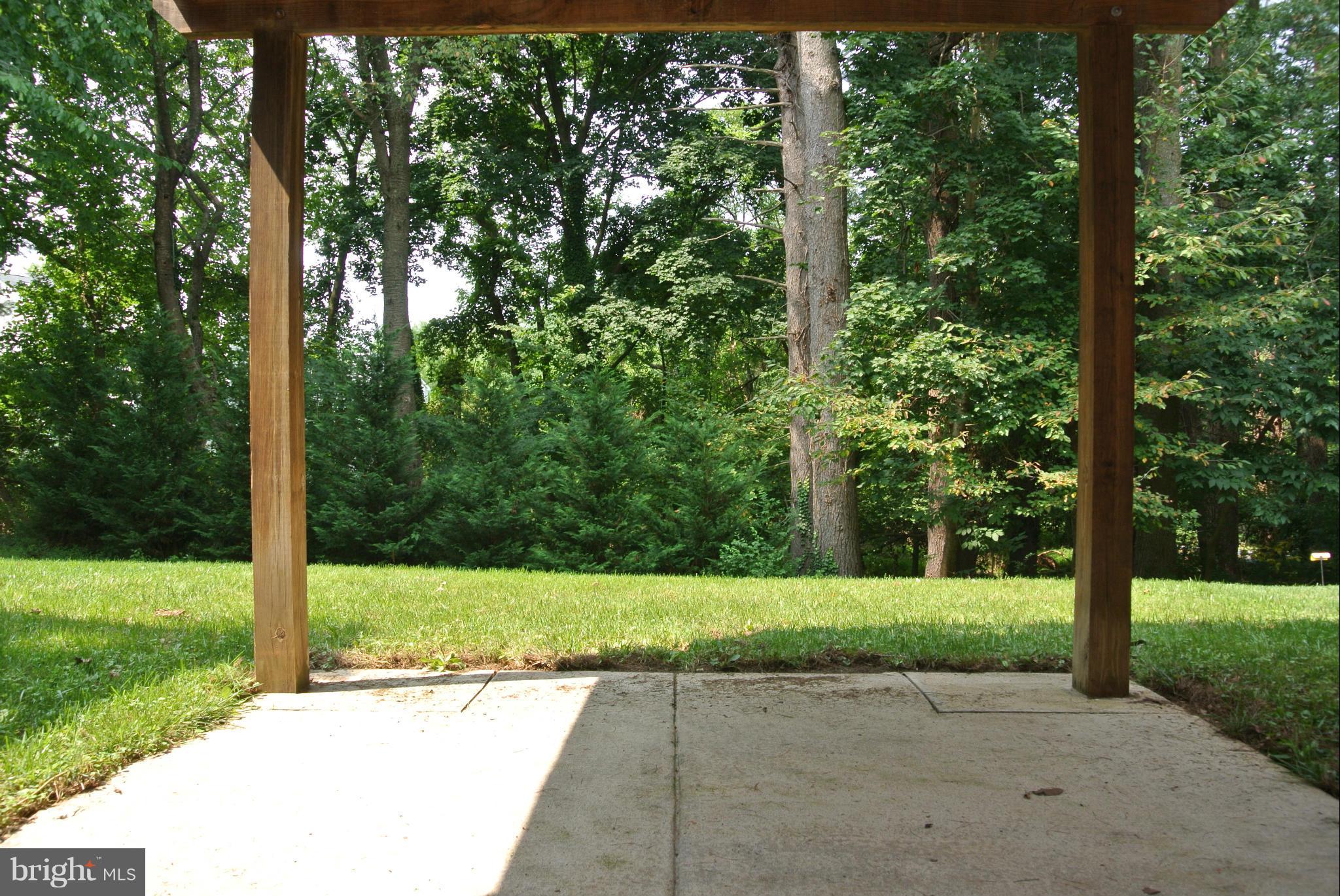 HUNTERS RUN - Residential