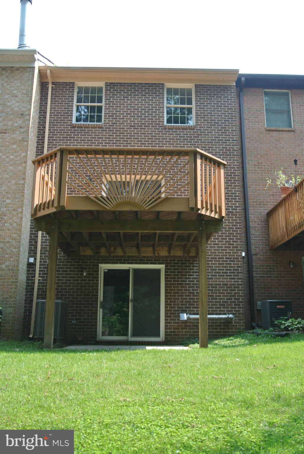 HUNTERS RUN - Residential