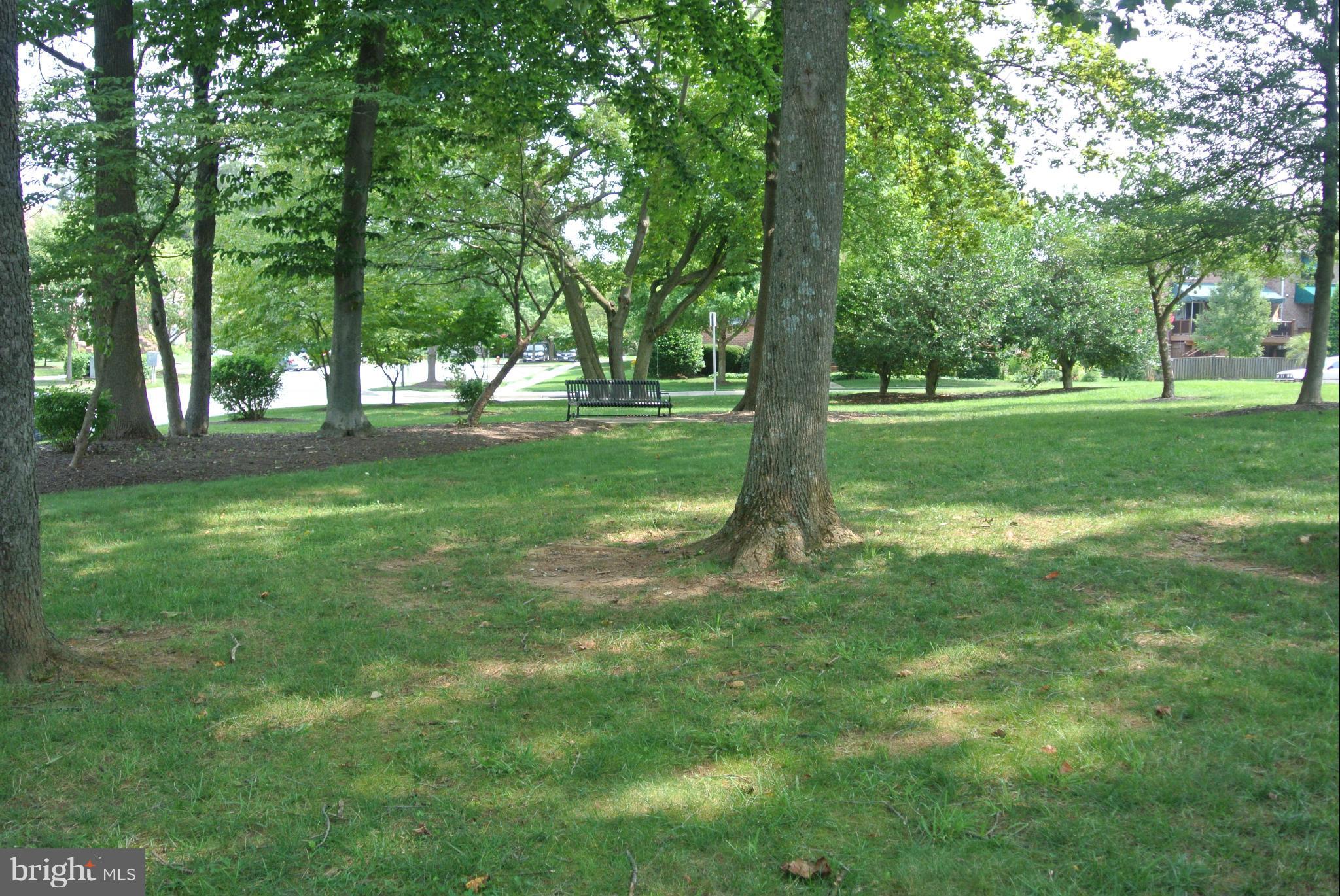 HUNTERS RUN - Residential