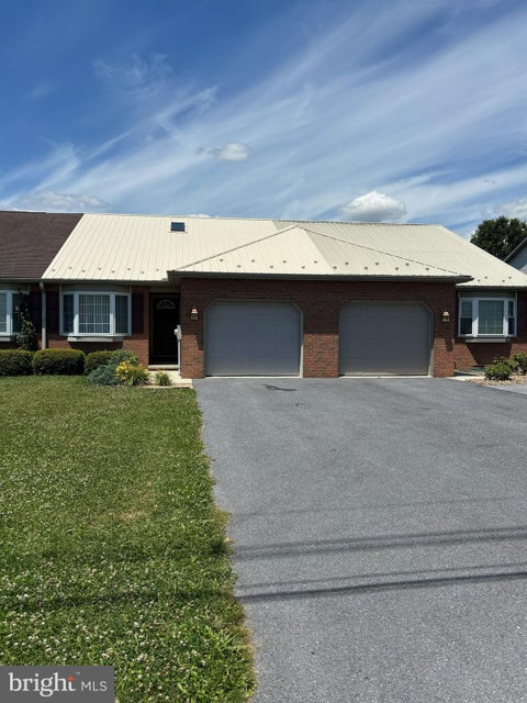 Townhouse For Sale - 1253 Progress Road<br/> CHAMBERSBURG, PA 17201