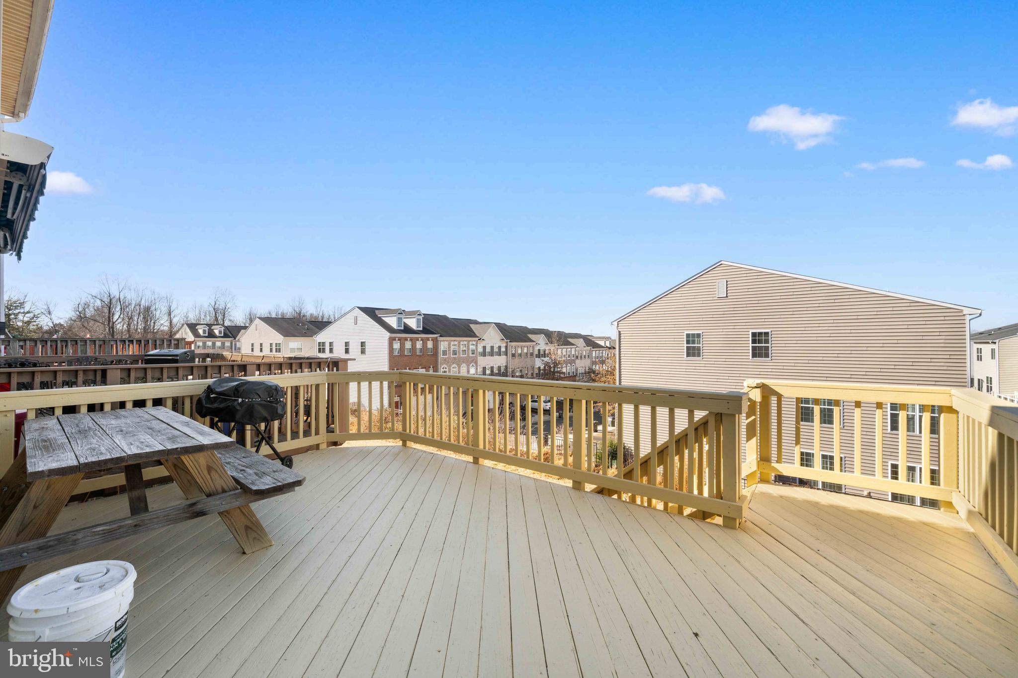 BELMONT STATION - Residential