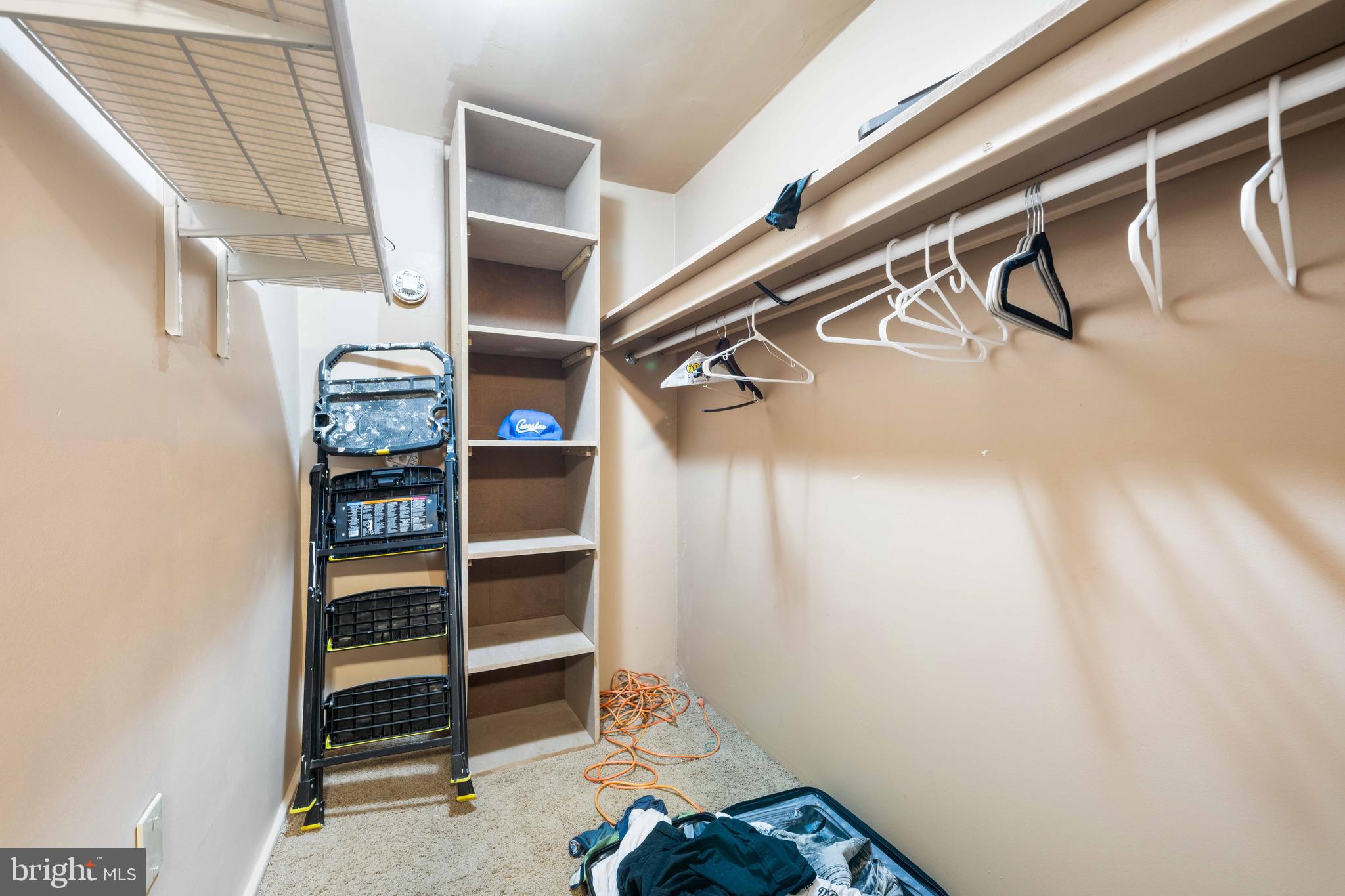 BELMONT STATION - Residential