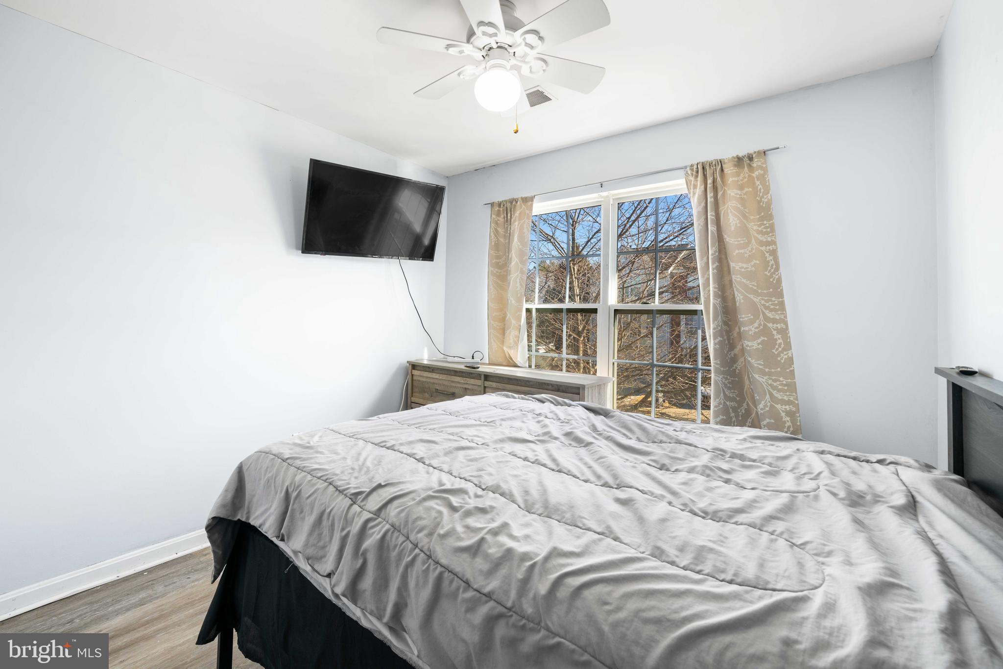 BELMONT STATION - Residential