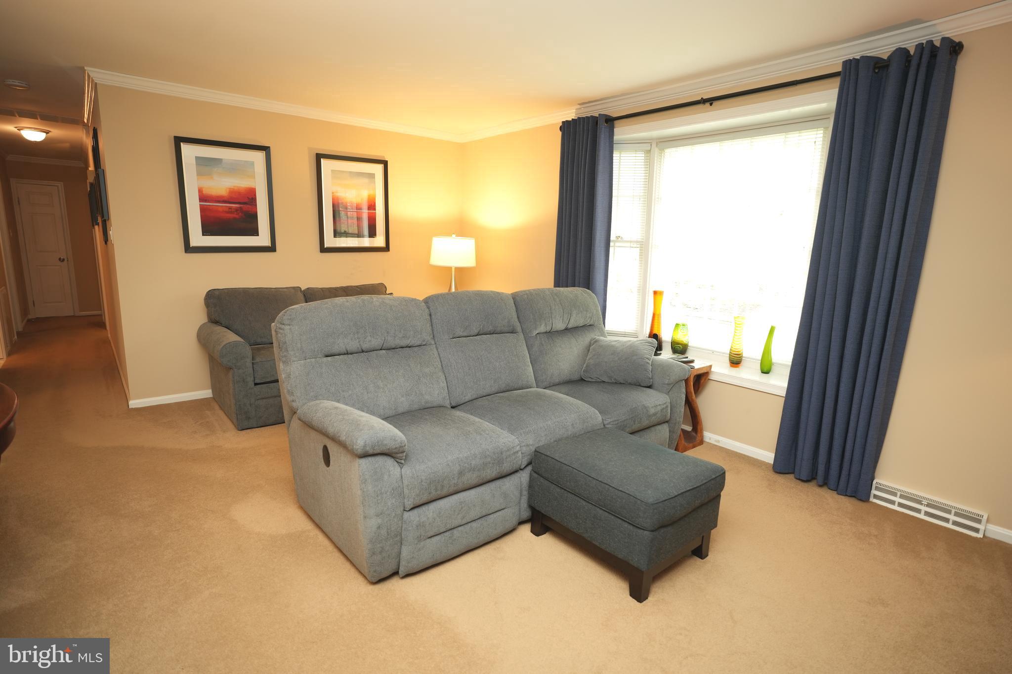 RUSTIC HILLS - Residential