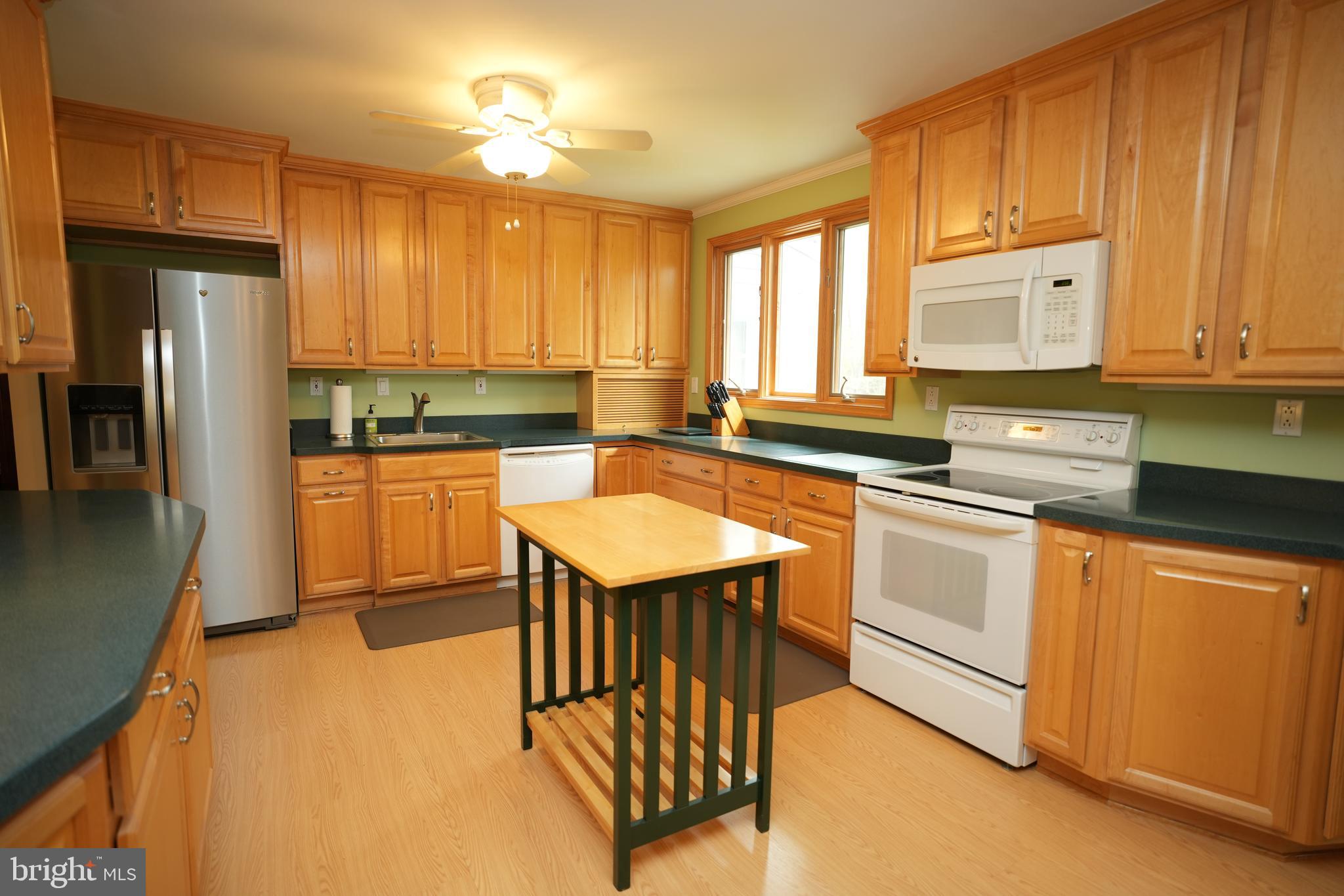 39637 WALNUT CIRCLE