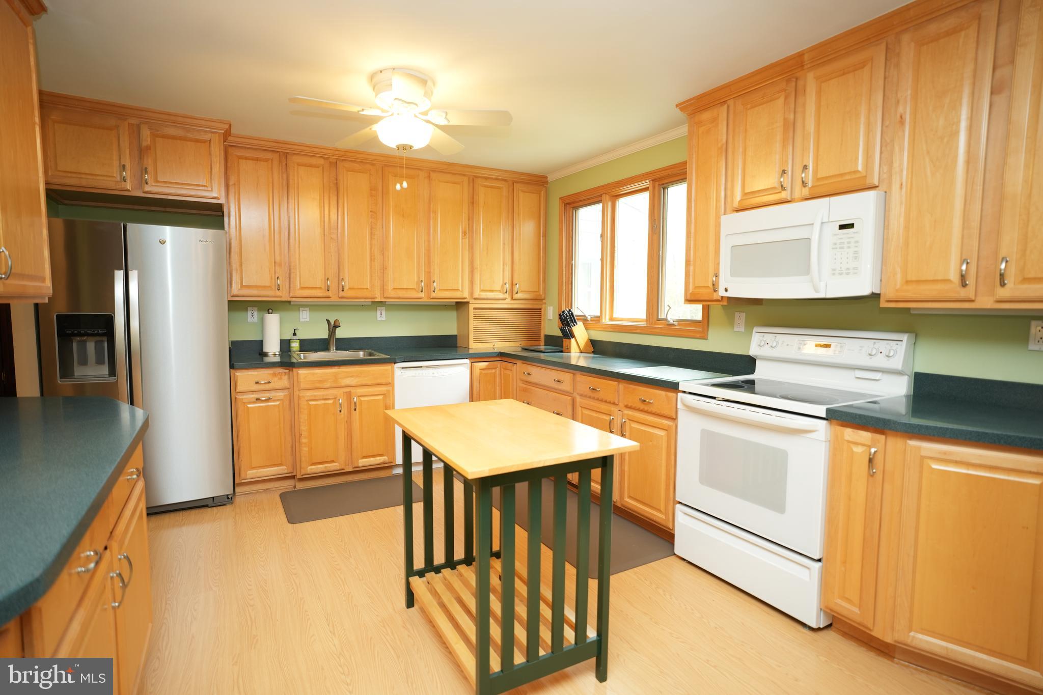 39637 WALNUT CIRCLE