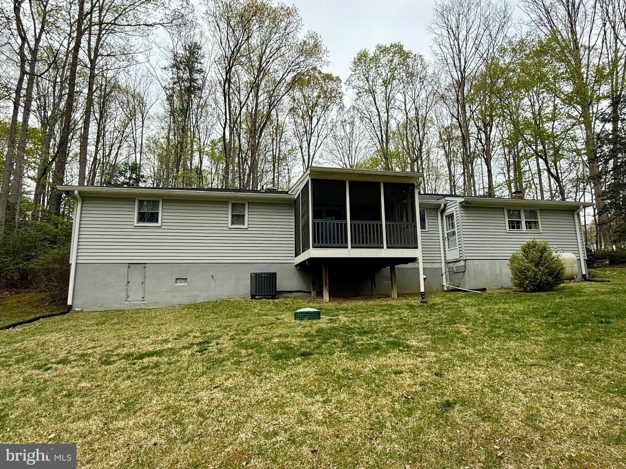 RUSTIC HILLS - Residential