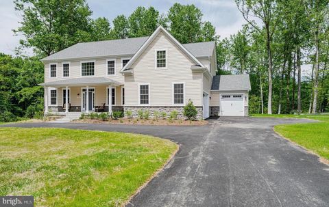 6709 DEEP RUN TRAIL HANOVER MD 21076