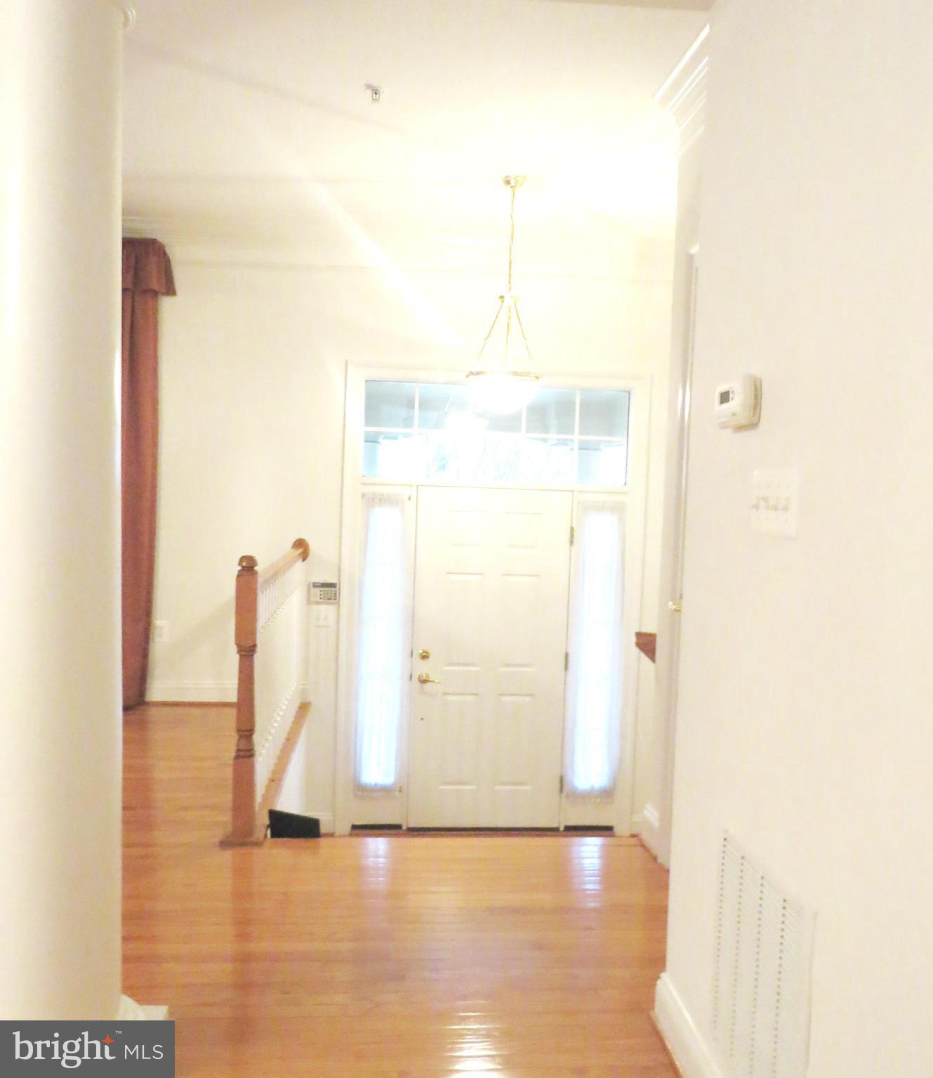 KING FARM WATKINS POND - Residential Lease