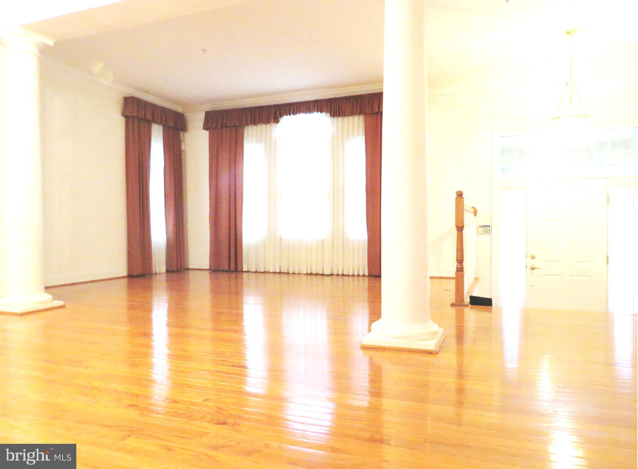 KING FARM WATKINS POND - Residential Lease