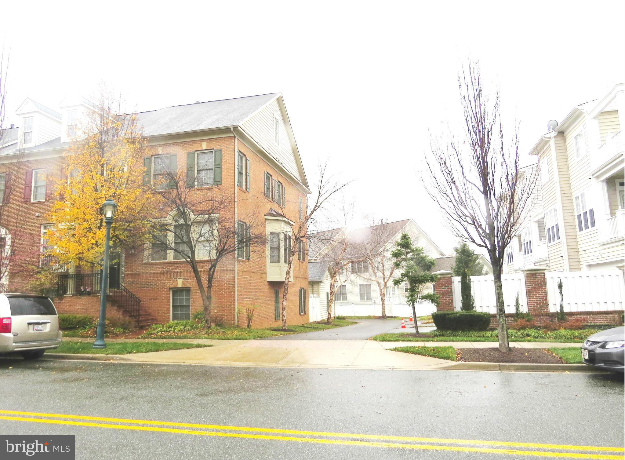 KING FARM WATKINS POND - Residential Lease